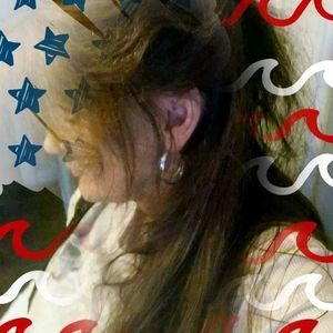 Meet your Posher, Sandy